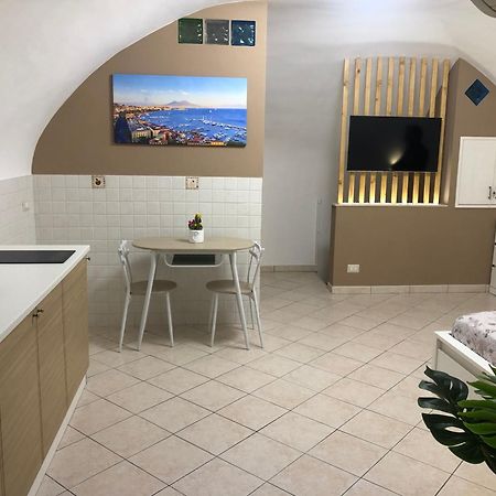 ナポリLa Casa Di Ludovicaアパートメント エクステリア 写真
