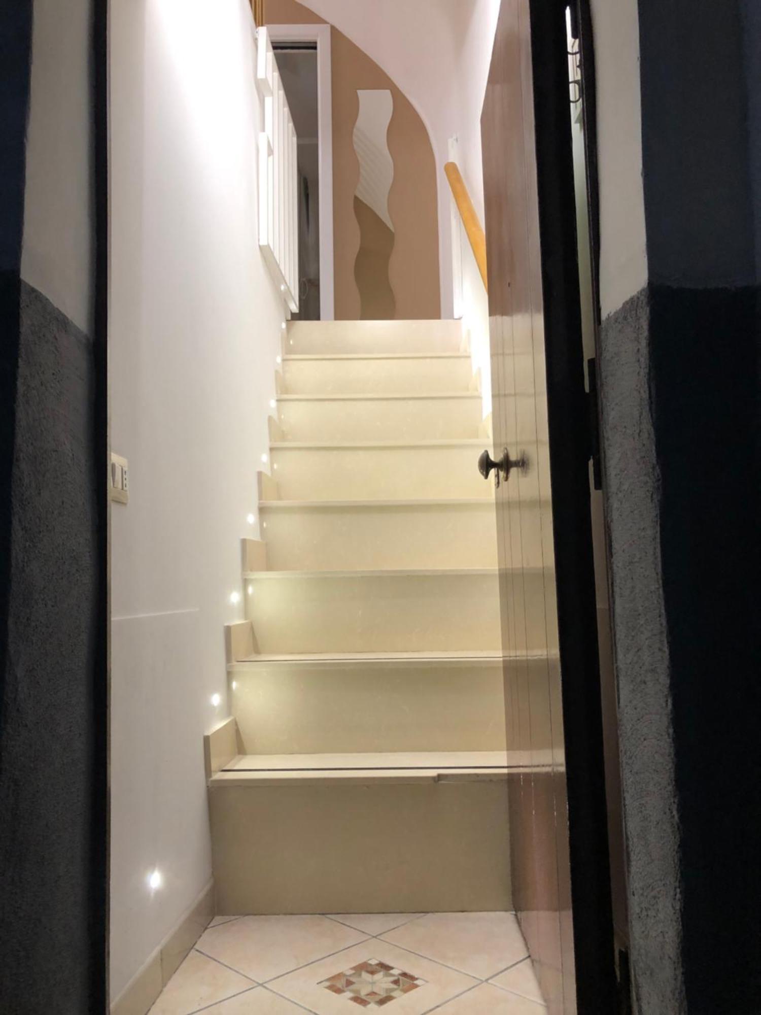ナポリLa Casa Di Ludovicaアパートメント エクステリア 写真